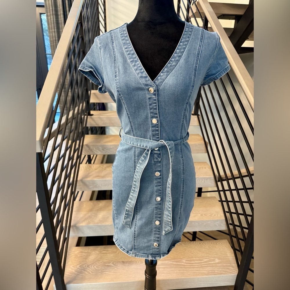 New Guess Denim Button-Down Belted Dress size XS
